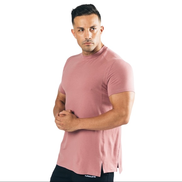Alphalete Other - Alphalete Premium Stepped Hem Short Sleeve Shirt